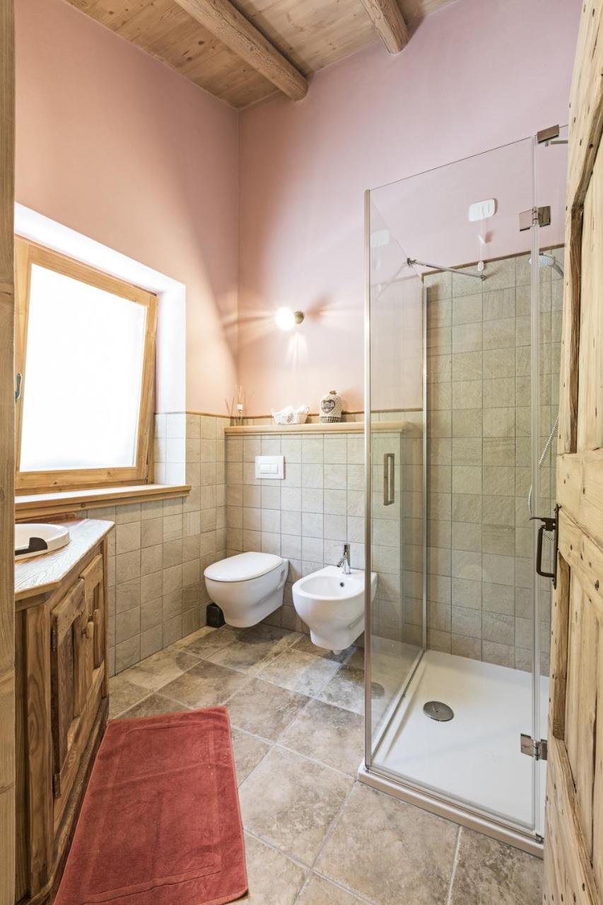 Deluxe Room,1742873289:JPEG